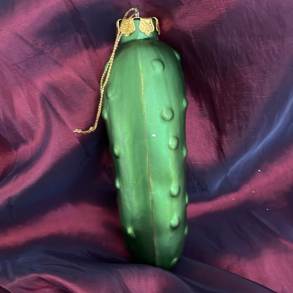 Christmas Large Pickle Glass Ornament - Picture 2 of 5